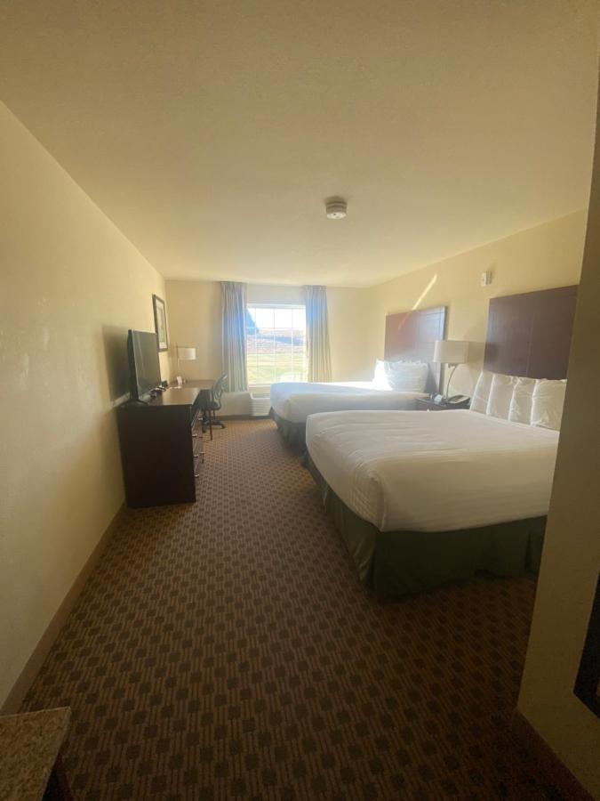 Cobblestone Hotel & Suites - Broken Bow 外观 照片