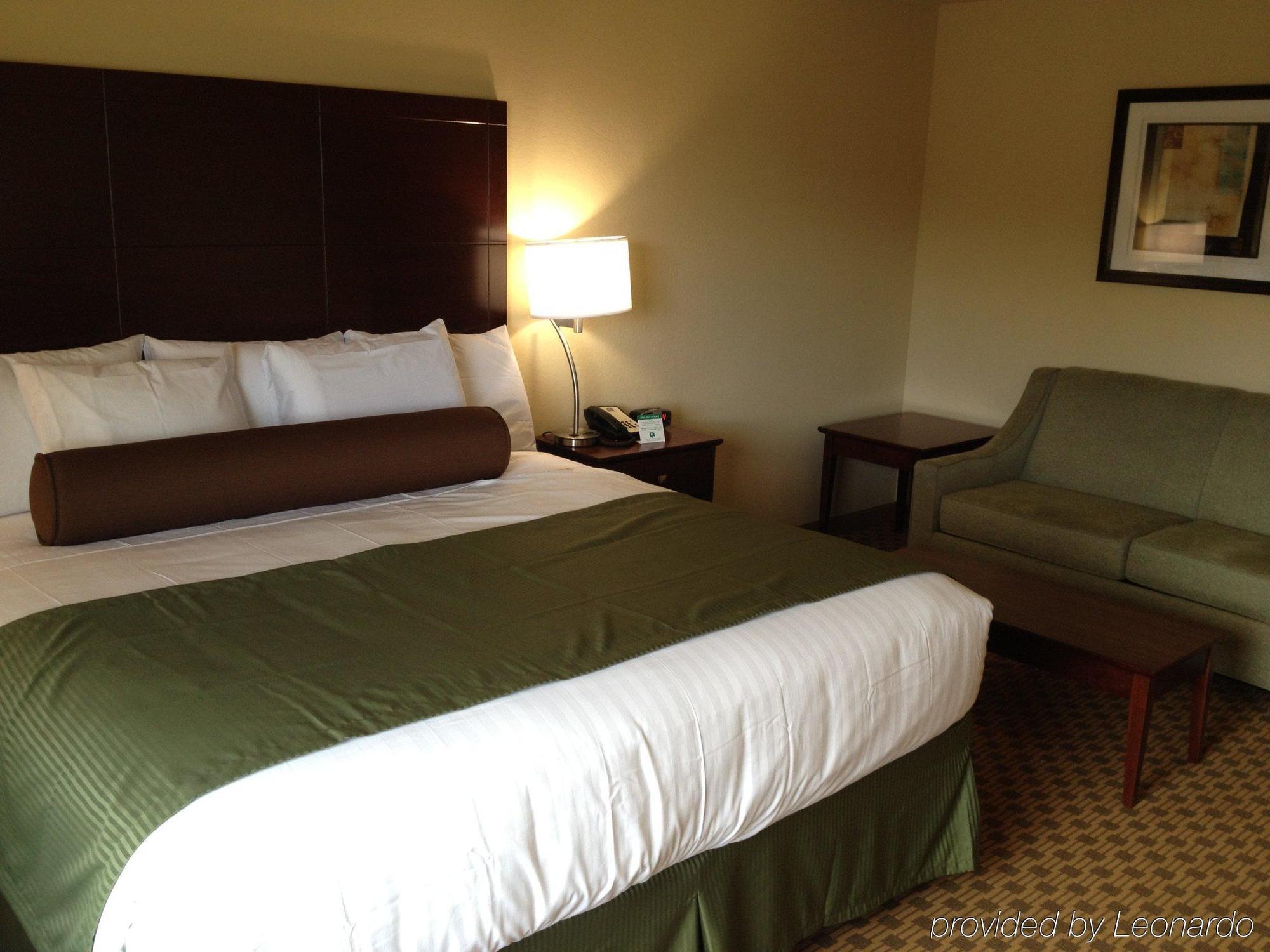Cobblestone Hotel & Suites - Broken Bow 外观 照片