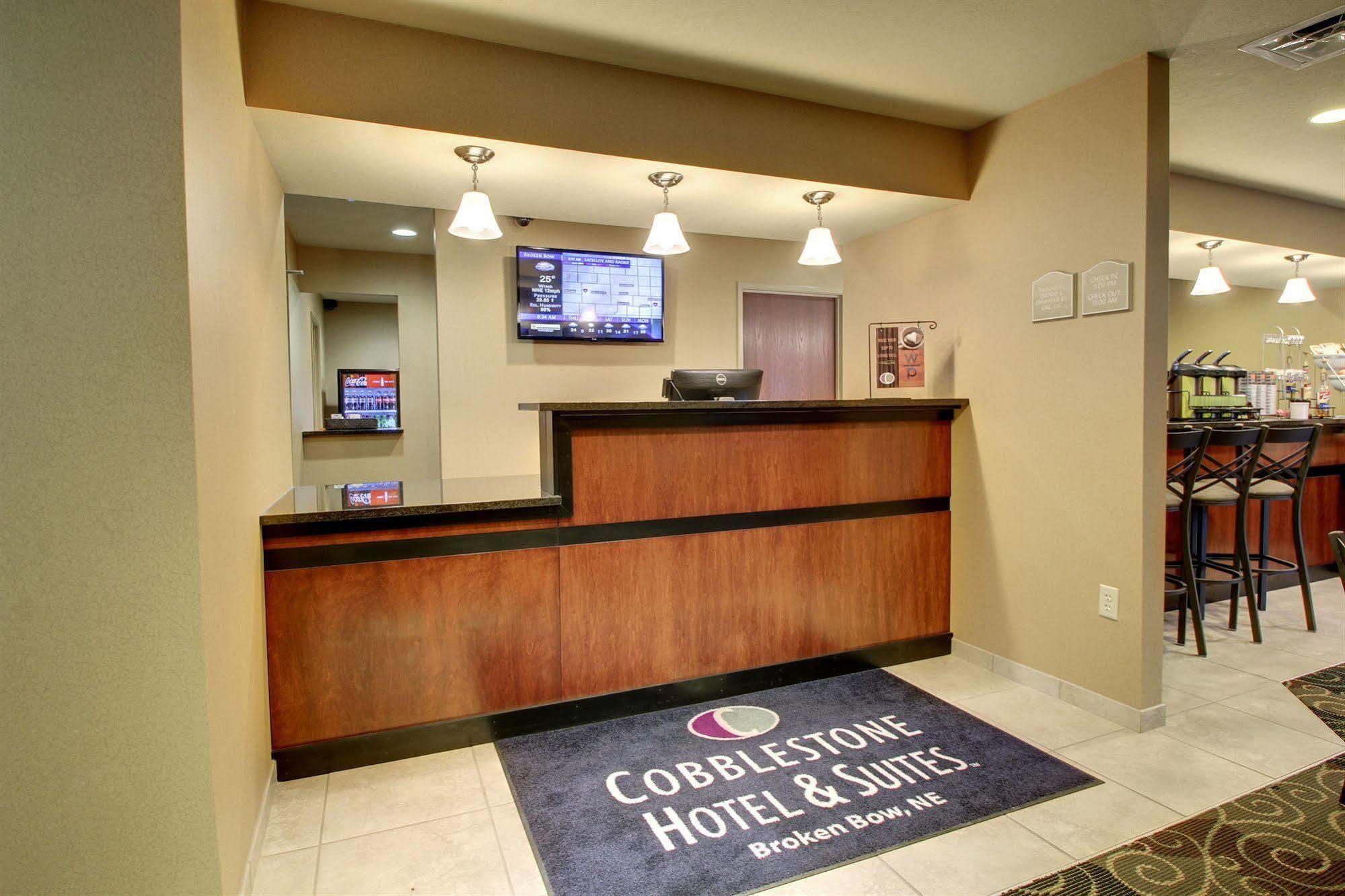 Cobblestone Hotel & Suites - Broken Bow 外观 照片